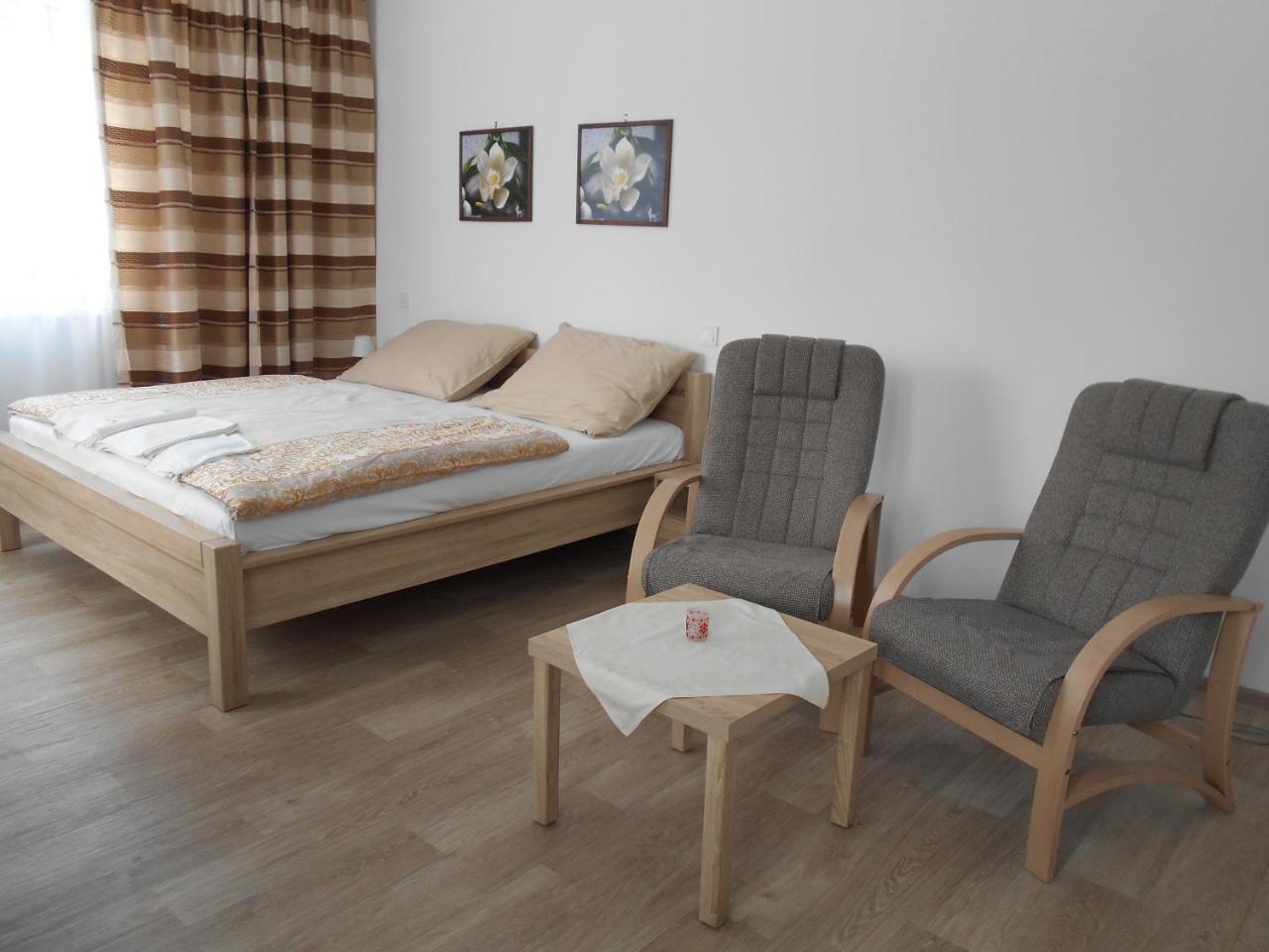 Apartmán u Toma Frýdlant nad Ostravicí Exterior foto